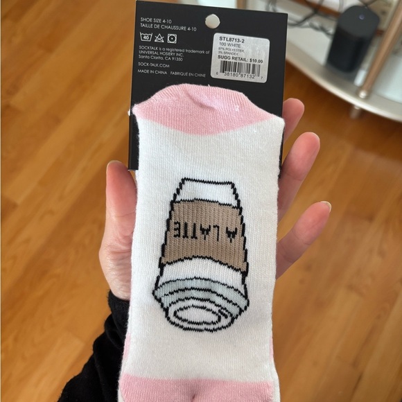 Pink and White 'Love You a Latte' Socks - Picture 2 of 4